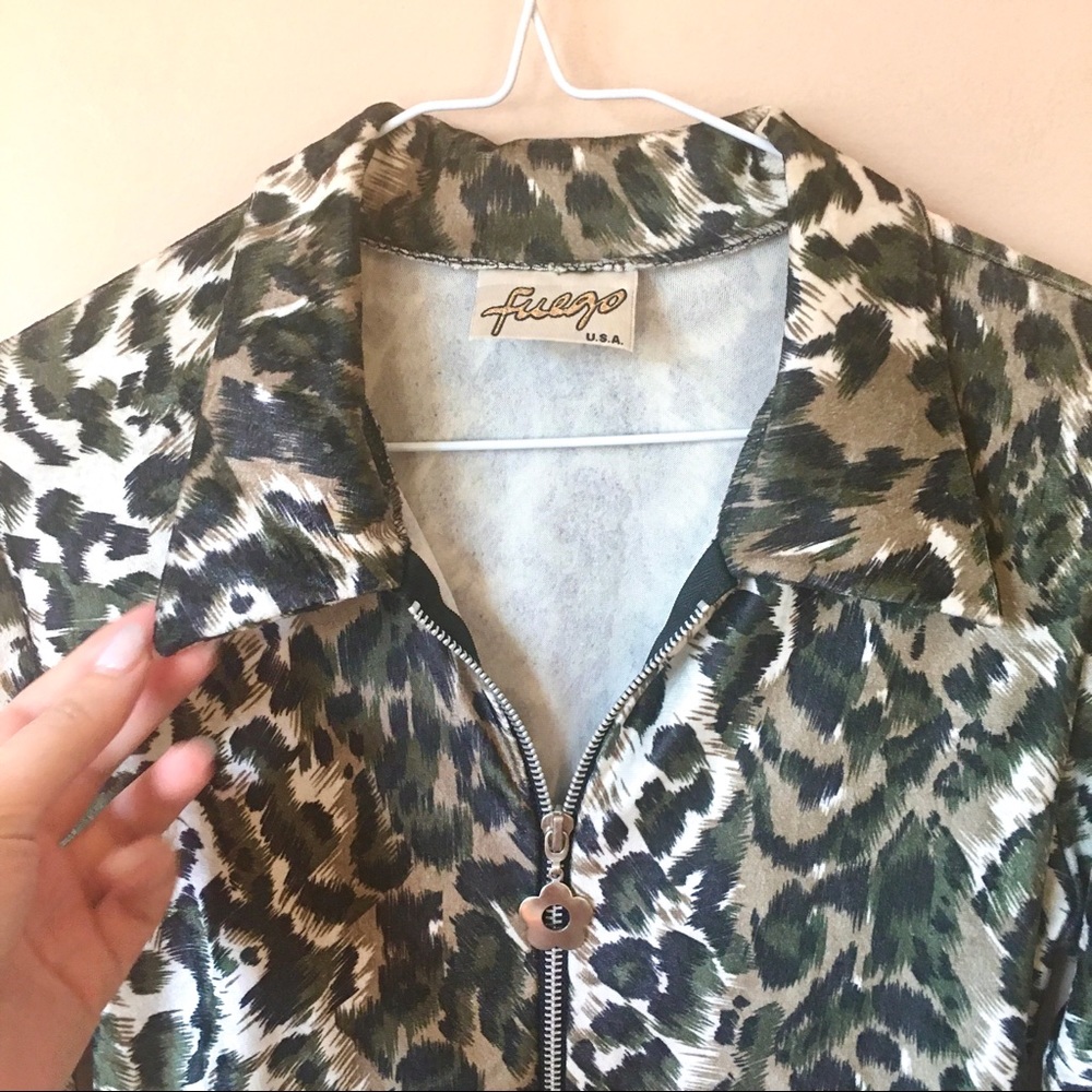 🐾 Leopard Disco Top 🐾 - Picture 6 of 8